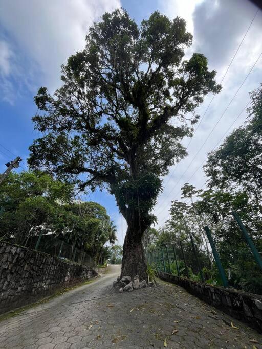 Apartamento Refugio Itagua Perto Da *
